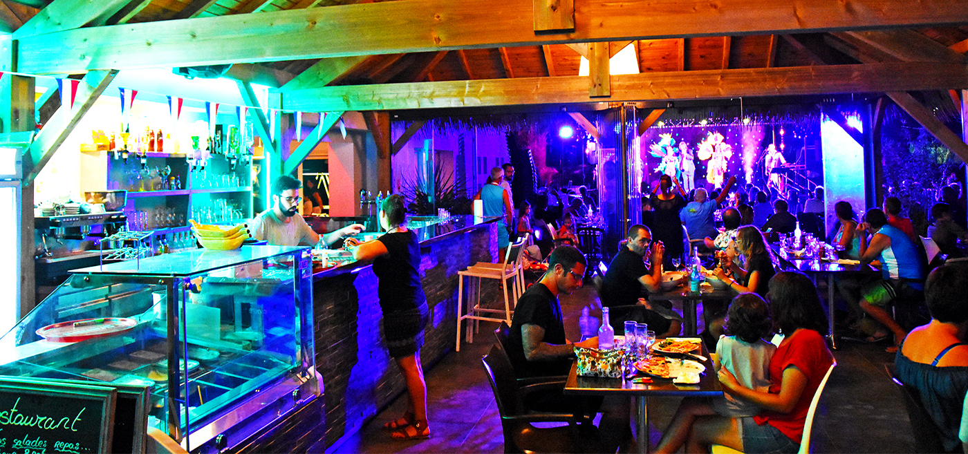 Le bar et le restaurant du camping